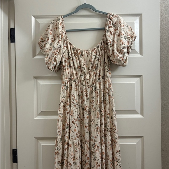 Altar’d State | Floral Maxi Dress - Picture 5 of 5